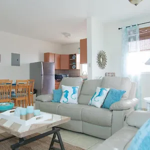 Coco Loco Ocean Views, Balcony, Pool, Laundry , Rincon Puerto Rico