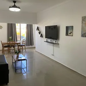 https://lovely-apartment-10-mins-away-from-airport.greaterantilleshotels.net