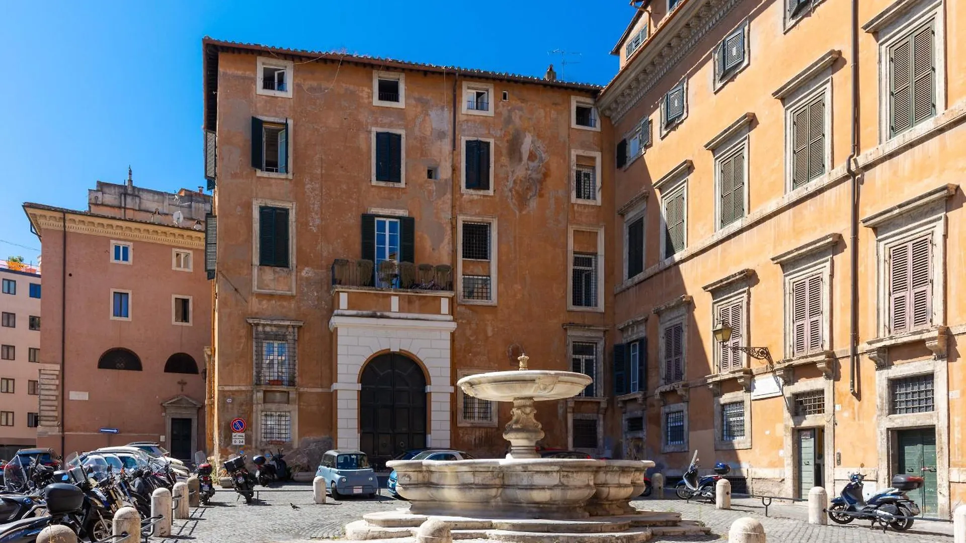 Romeinsuite 0*, Roma İtalya
